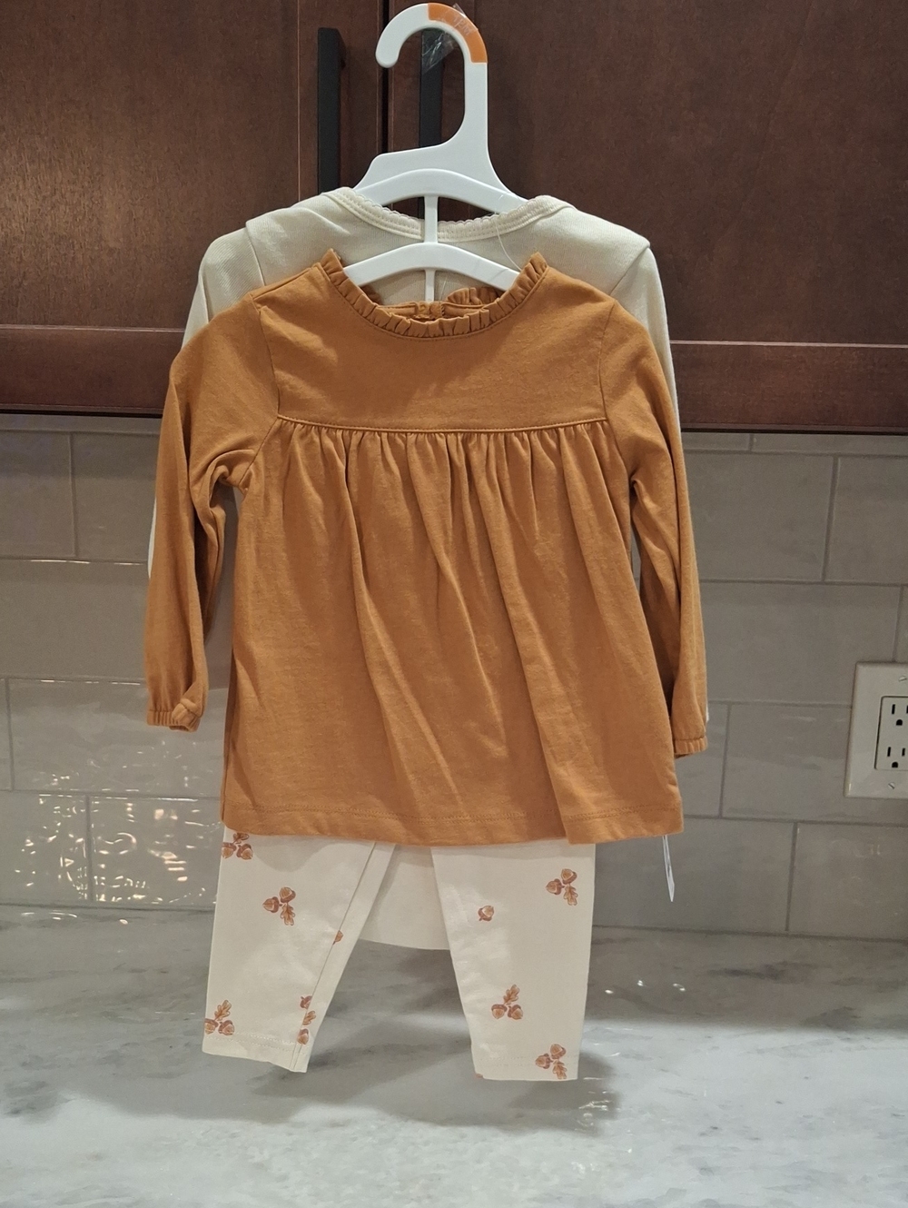 Girl's Outfit